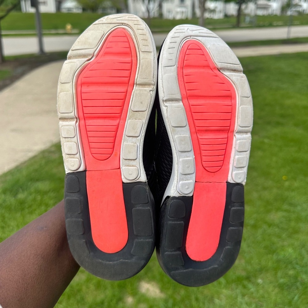Nike Air Max 270 Little Kids Athletic Shoes Size 2.5Y Black - Picture 7 of 14